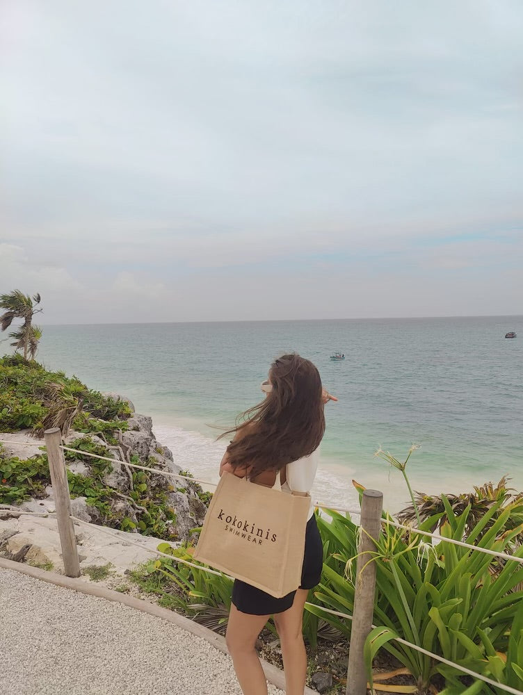 Kokokinis Beach Tote