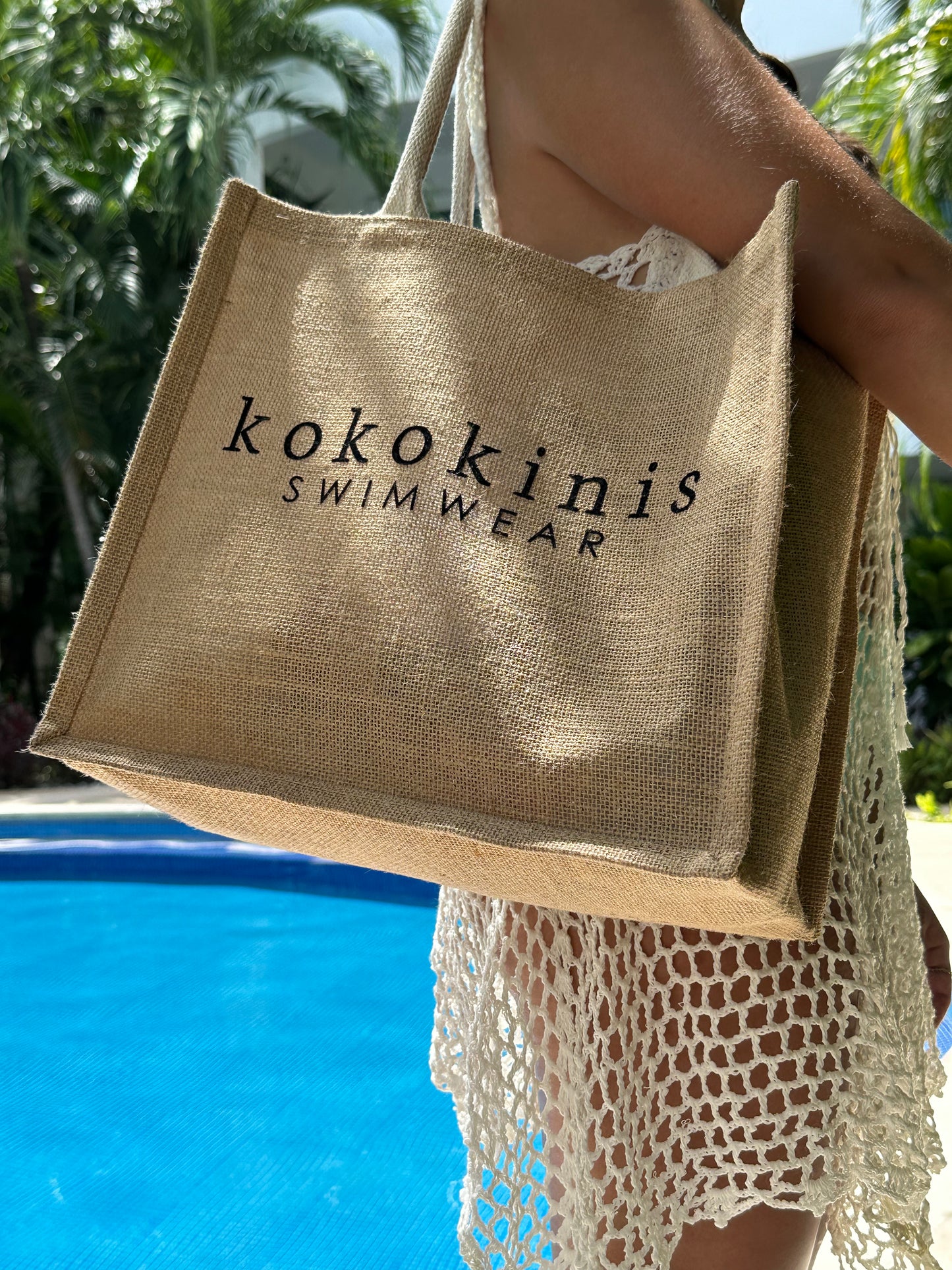 Kokokinis Beach Tote