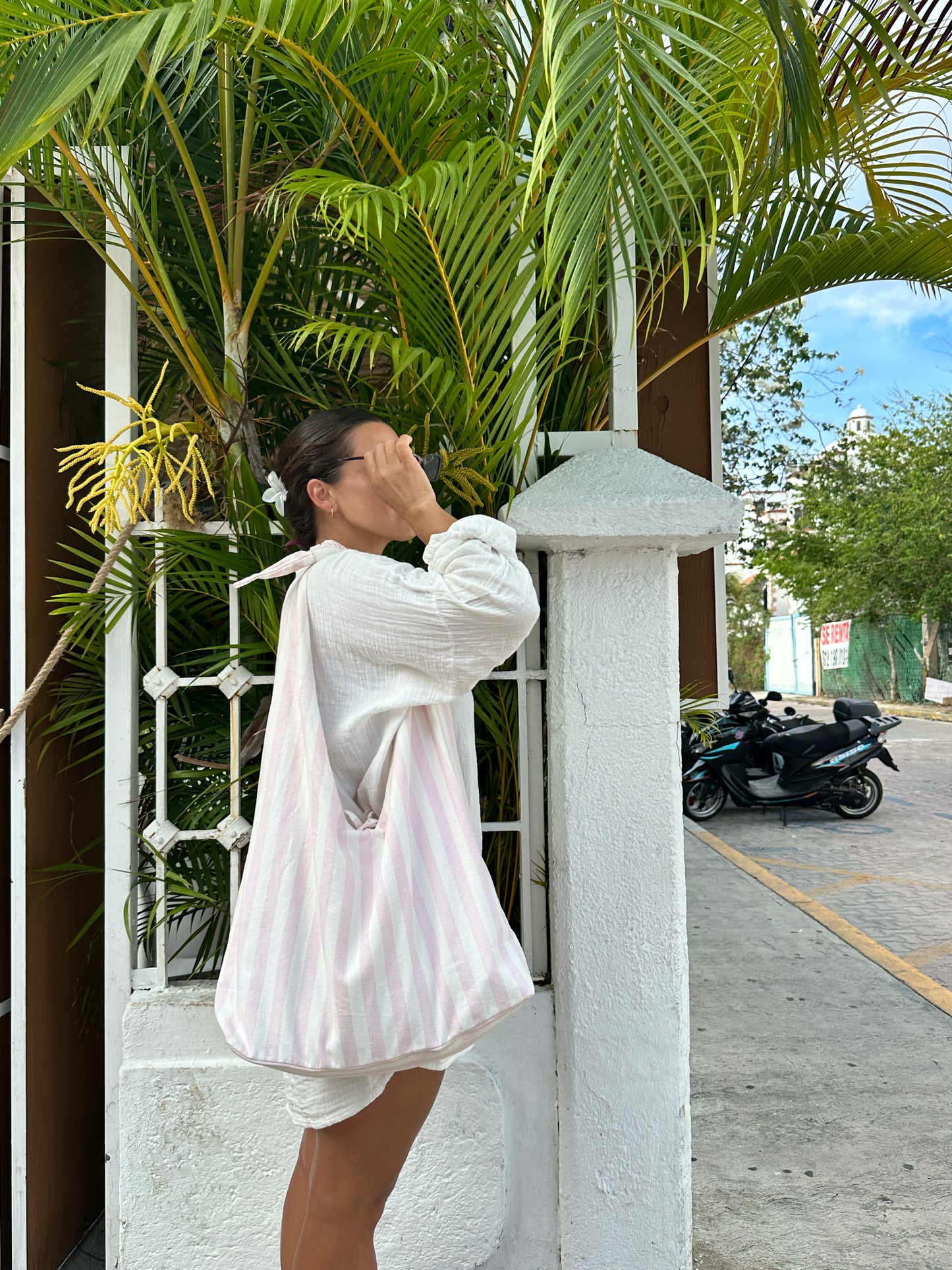 Kokokinis Beach Bag