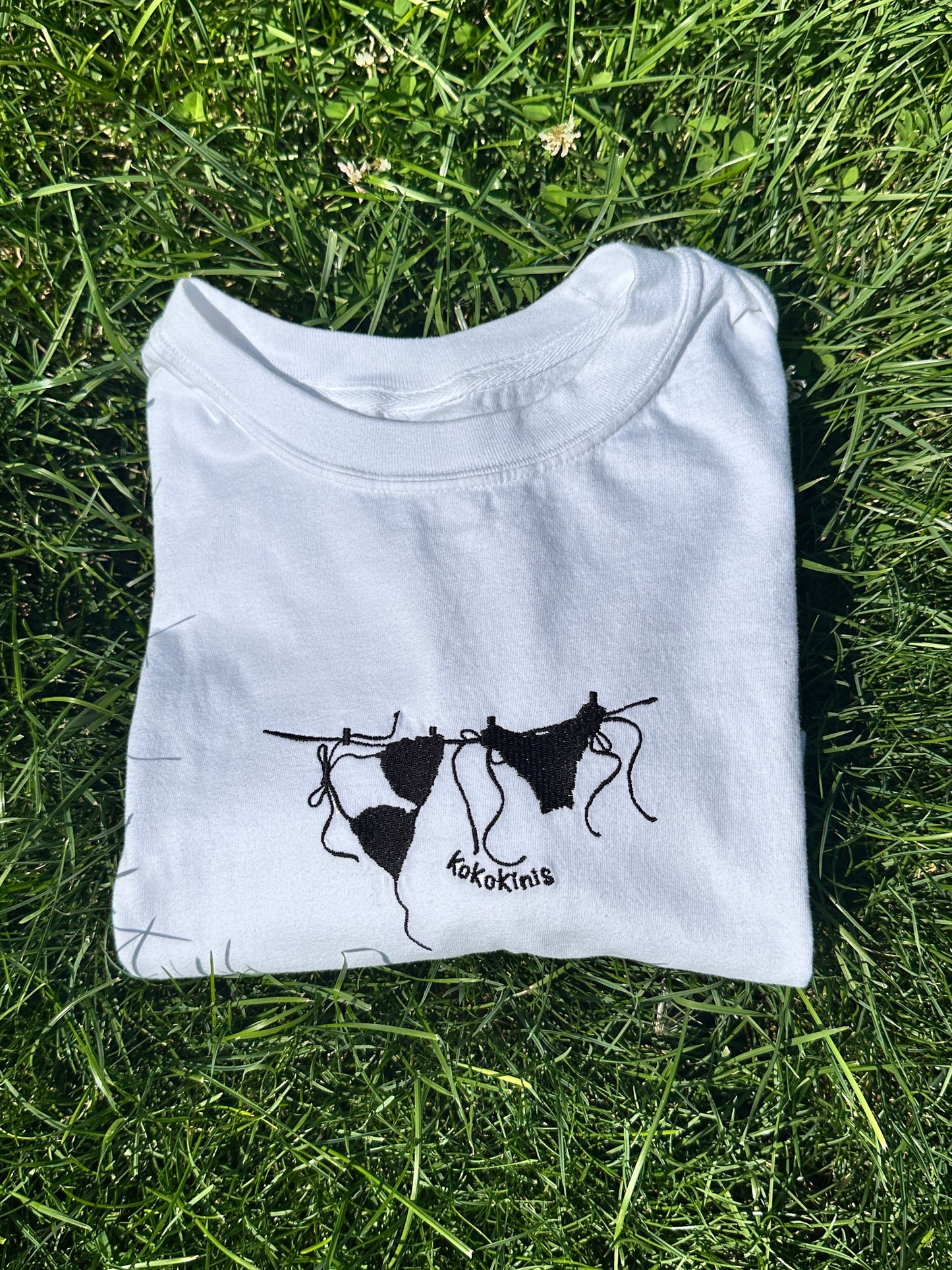 Kokokinis Icon Tee